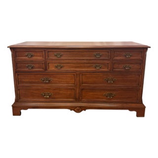 Vintage Davis Cabinet Company Traditional French County Style Walnut Dresser For Sale