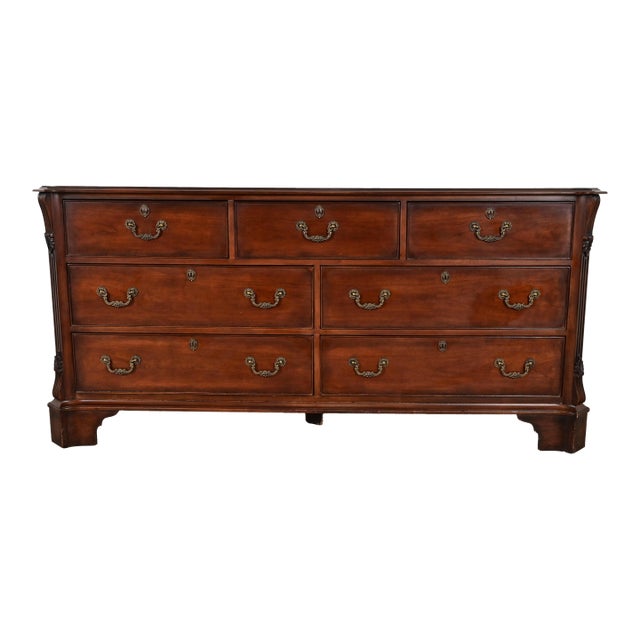 Henredon Georgian Carved Mahogany Seven-Drawer Dresser or Credenza For Sale