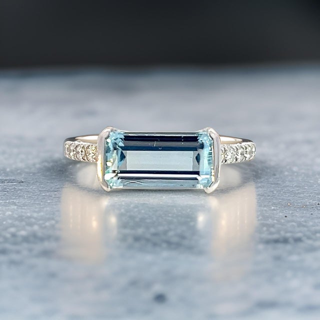 2010s Natural Aquamarine Diamond Ring 6.75 14k W Gold 2.24 TCW Certified For Sale - Image 5 of 8
