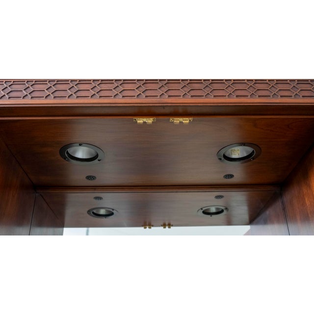 Henkel Harris Cherry Large China Cabinet Breakfront For Sale - Image 9 of 18