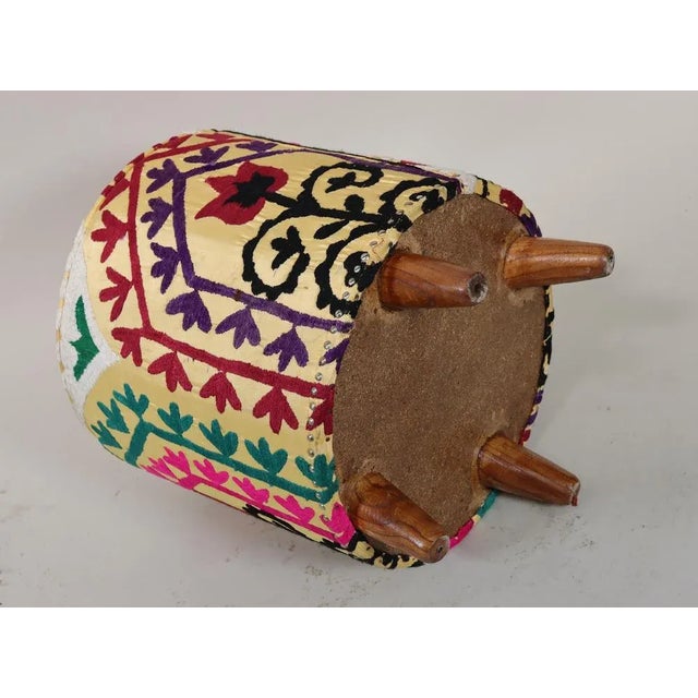 Vintage Oriental Stool with Suzani Upholstery, 1950s For Sale - Image 4 of 12