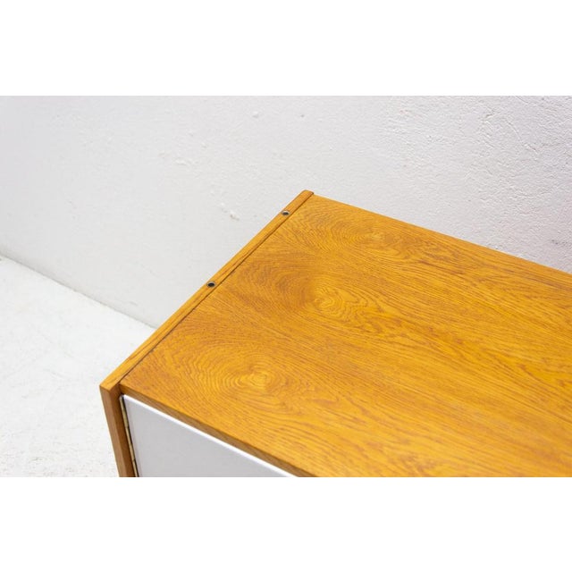 Mid-Century Czech U-450 Sideboard by Jiří Jiroutek, 1960s For Sale - Image 11 of 16