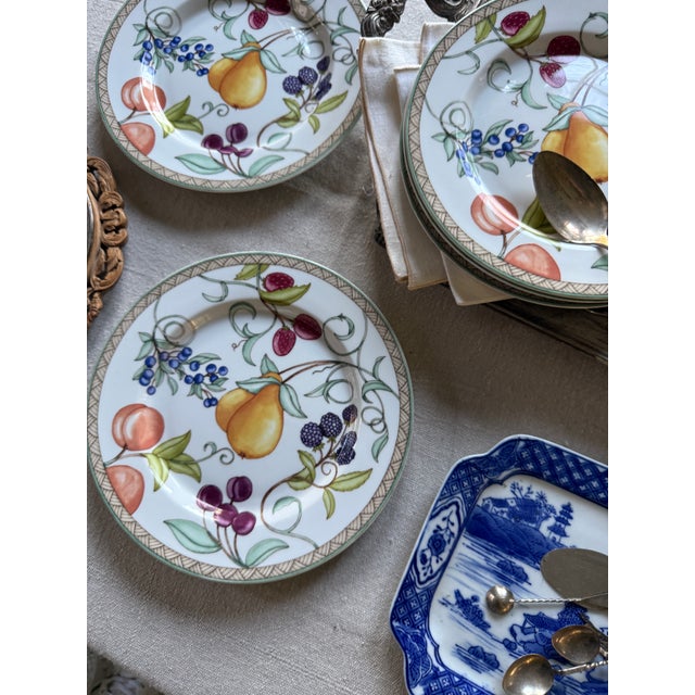 Mid-Century Modern Vintage Stoneware Dansk Umbrian Fruit Dinner Plates Set of Five 8 7/8 Inch Portugal For Sale - Image 3 of 12