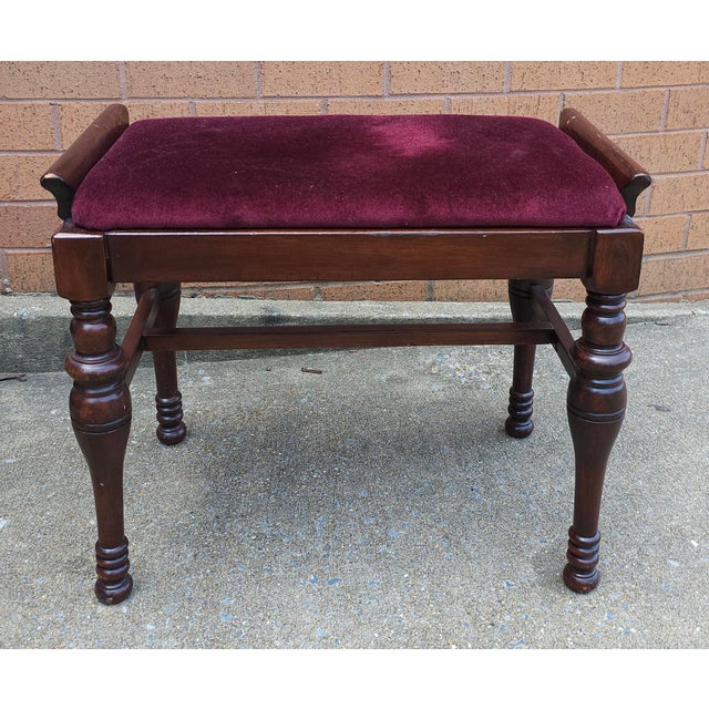Brown Mid-Century Chippendale Mahogany Vanity Table With Mirror For Sale - Image 8 of 9