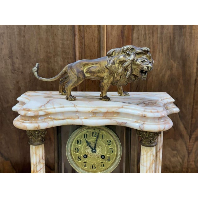 19th Century Louis XVI Portico Clock in Marble and Bronze with Its Covered Vases, 1890s, Set of 3 For Sale - Image 4 of 18