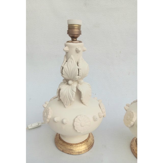 Spanish Ceramic Leaves Lamps from Manises, 1950s, Set of 2 For Sale - Image 4 of 5