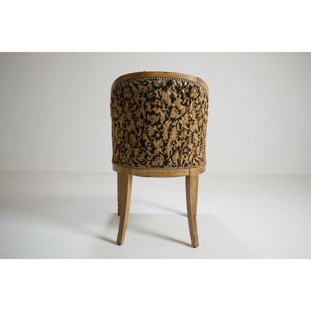 Art Deco French Gondola Armchair in Oak, 1930 For Sale - Image 18 of 18
