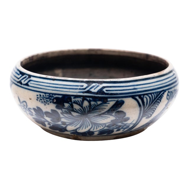Early 19th Century Blue & White Bowl with Narcissus & Peony For Sale