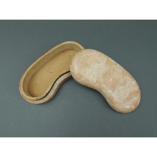Pink Kinder-Harris Dara 1980s Pink Tessellated Stone Brass Kidney Shaped Box For Sale - Image 8 of 10