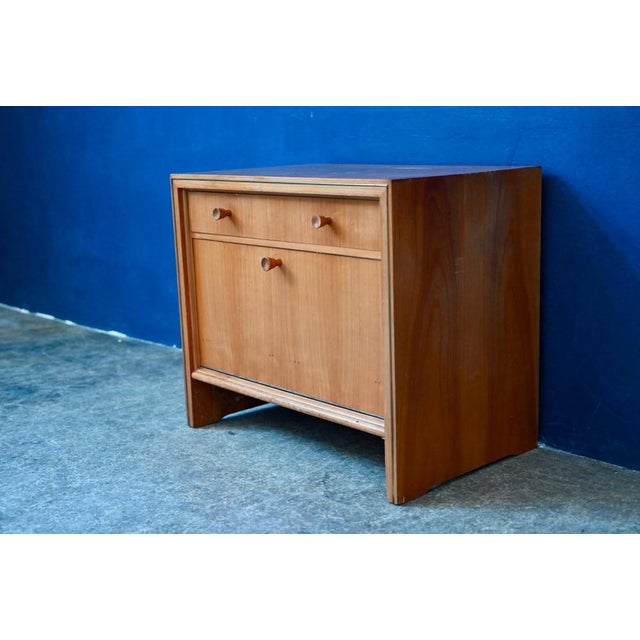 Vintage Bedside Table in Two-Tone Wood, 1950s For Sale - Image 4 of 18