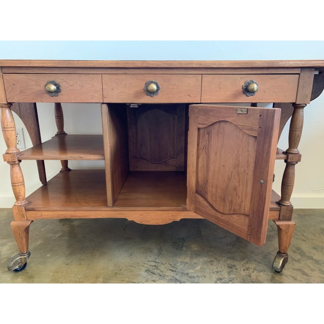 Wood Mid 20th Century Thomasville Rolling Buffet Bar Cart For Sale - Image 7 of 12