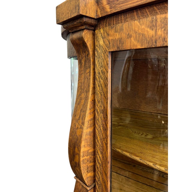 Antique American Tiger Oak Bowfront Curio Cabinet With Bent Glass, C. 1900 For Sale In West Palm - Image 6 of 13