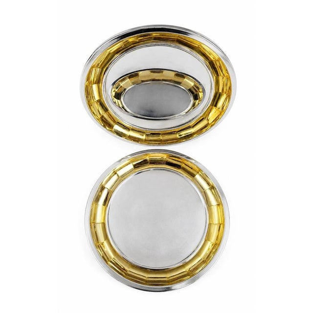 Metal Stainless Steel and 24-Karat Gold-Plated Oro Zecchino Trays from Gottinghen, 1970s, Set of 2 For Sale - Image 7 of 8