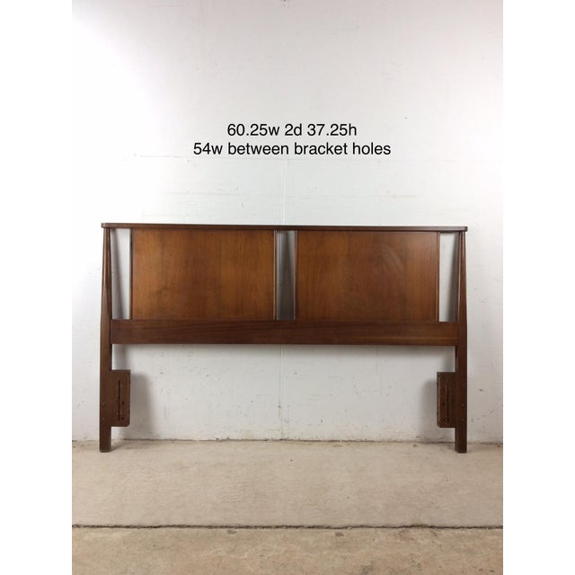 Brown Mid Century Modern Full Size Walnut Headboard With Turned Wood Frame For Sale - Image 8 of 17