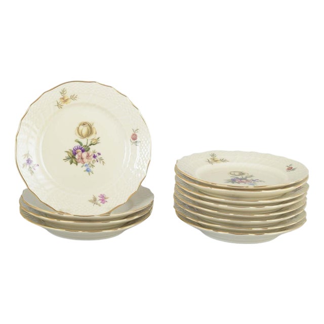 Frijsenborg Plates in Porcelain from Royal Copenhagen, Set of 12 For Sale