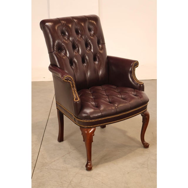 Queen Anne Hancock & Moore Pair of Tufted Leather and Mahogany Armchairs For Sale - Image 3 of 18