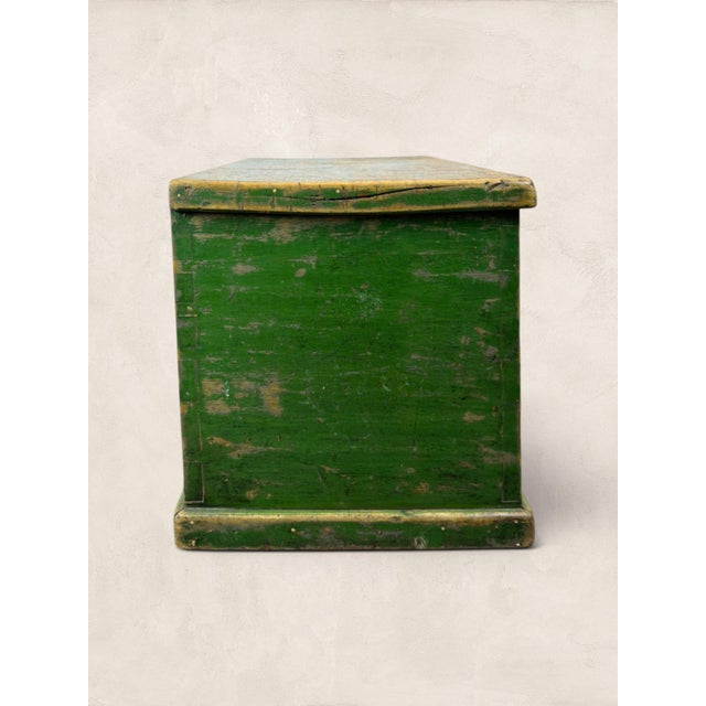 Wood Antique English Green Painted Pine Blanket Chest C 1905 For Sale - Image 7 of 11