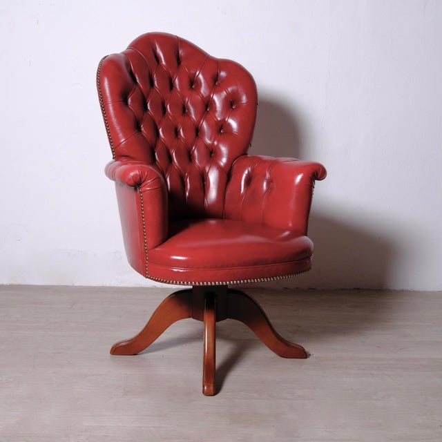 1960s Vintage Chesterfield-Style Swivel Office Chair, 1960s For Sale - Image 5 of 18