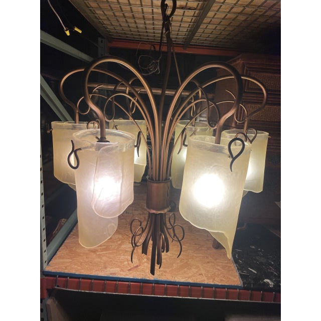 It’s as untamed as the swamps and as bold as the Manhattan art scene. Designed by Ron Henderson, this decadent collection...