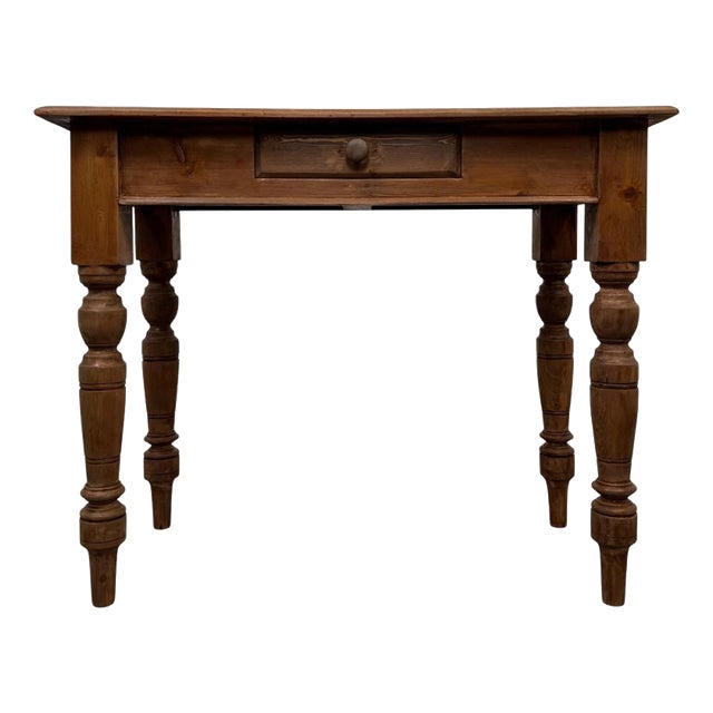 20th Century English Pine Side Table For Sale