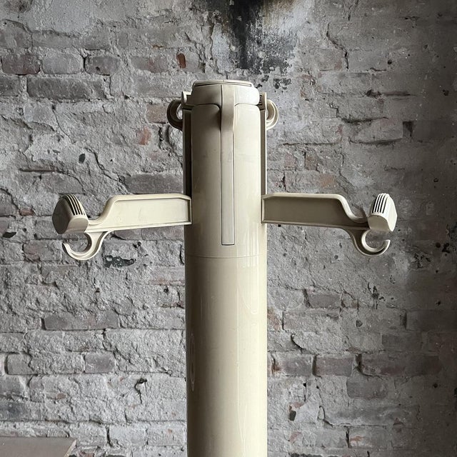Mid-Century Modern Coat Rack in Dark Beige by Piretti For Sale - Image 3 of 14