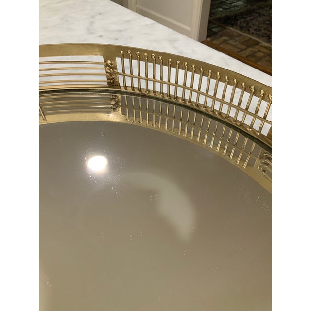 Large 18" Round Heavy Mirrored Tray W/Gold Gallery Edge - For Serving, Vanity or Ottoman - Palm Beach Regency, Grandmillennial, Modern Luxe - See Pics For Sale In New Orleans - Image 6 of 8