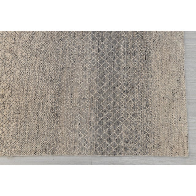 Cream 10' x 14' Savannah Hand Knotted Modern Cream Grey Wool & Silk Rug For Sale - Image 8 of 18