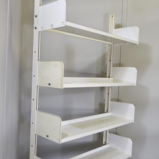 Industrial Shelving Units in White Lacquered Metal from Lips Vago, 1970s, Set of 3 For Sale - Image 4 of 17