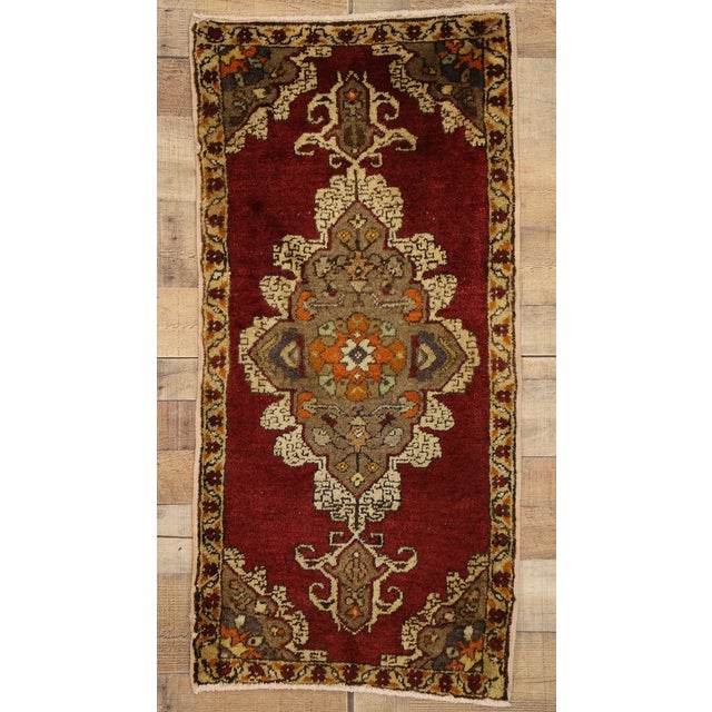 Burgundy Vintage Turkish Yastik Rug - 01'09 X 03'06 For Sale - Image 8 of 8