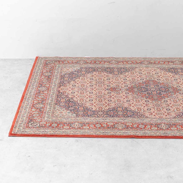 Middle Eastern Rug in Pure Wool, 1970s For Sale - Image 3 of 9