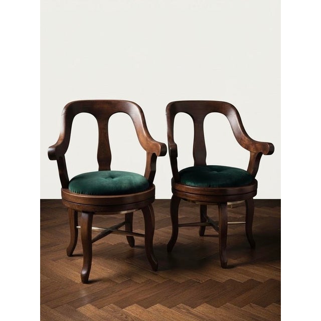 Hungarian Art Deco Swivel Barber Armchairs in Green Velvet with Wooden Frames, 1920s, Set of 2 For Sale - Image 4 of 5