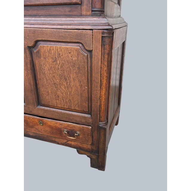 Traditional A Substantial Period Oak Linen Cabinet / Armoire c.1780 For Sale - Image 3 of 9