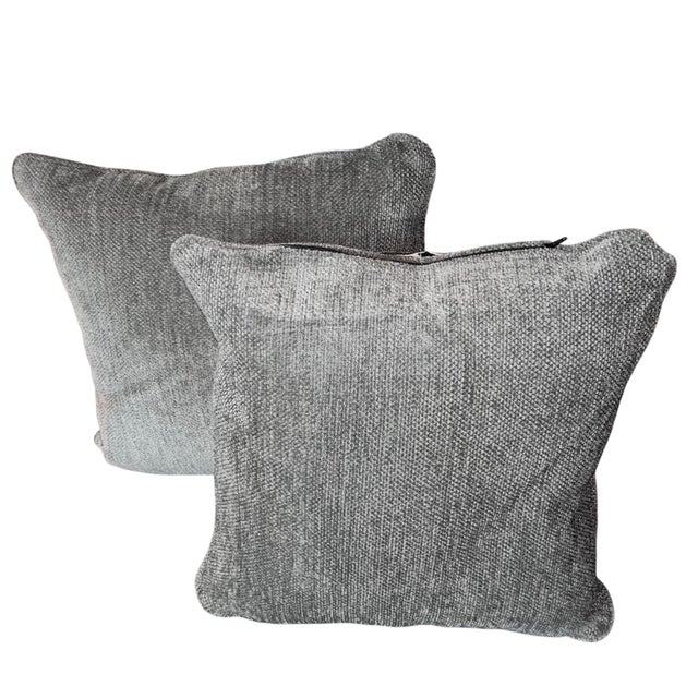 2020s Finishing Touch Geometric Throw Pillows- a Pair For Sale - Image 5 of 8