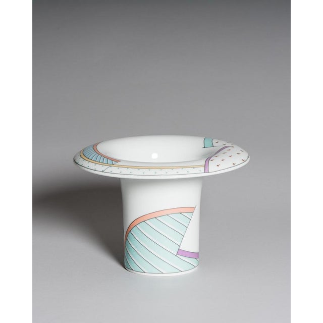 White Vintage Century New Wave Porcelain Vase and Bowl Set by Tapio Wirkkala & Dorothy Hafner for Rosenthal Studio-Line, Germany, 1980s, Set of 2 For Sale - Image 8 of 18