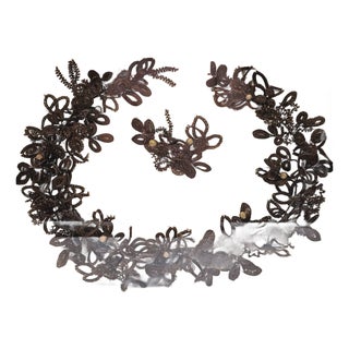 Victorian Mourning Hair Wreath in Carved Shadow Box Frame – 19th Century Memento Mori For Sale