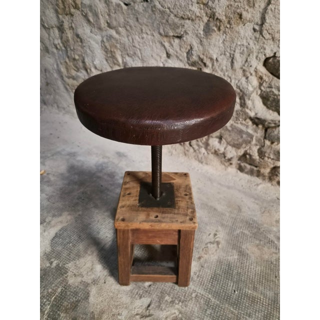 Metal Antique Industrial French Adjustable Oak Workshop Stool, 1930s For Sale - Image 7 of 18