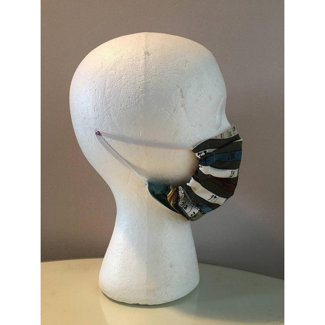 1960s Handmade Hermes Vintage Dies et Hore Virgo Silk Scarf Face Mask For Sale - Image 5 of 7