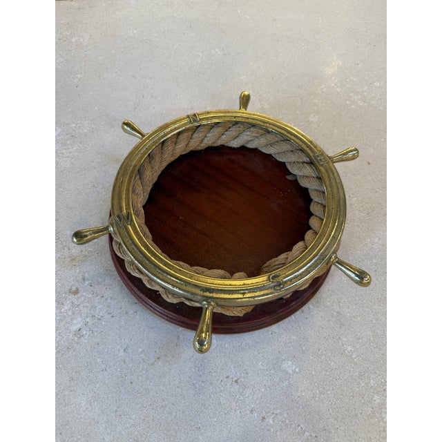 1970s Nautical Ship Wheel Brass and Rope Catchall, 1970s For Sale - Image 5 of 9