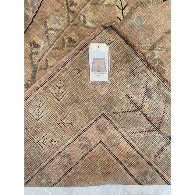 Antique Samarkand Rugs: The desert oasis of Khotan was an important stop on the Silk Road. The people of Khotan were...