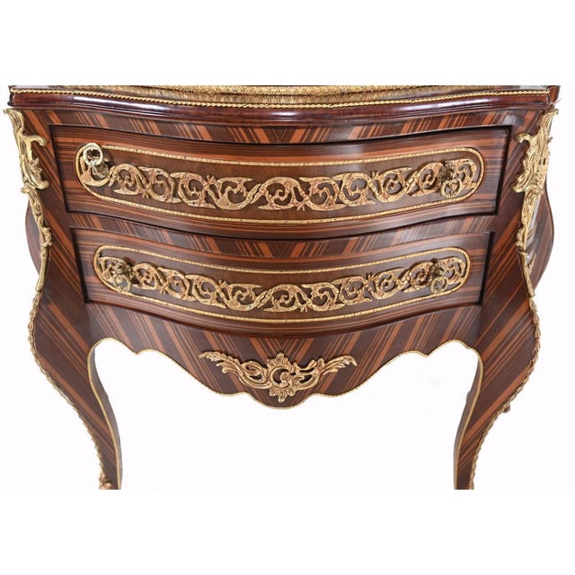 French Bombe Commodes, Set of 2 For Sale - Image 4 of 11