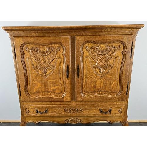 Vintage French Louis XVI Style Oak Cabinet with Carved Panels For Sale - Image 3 of 12