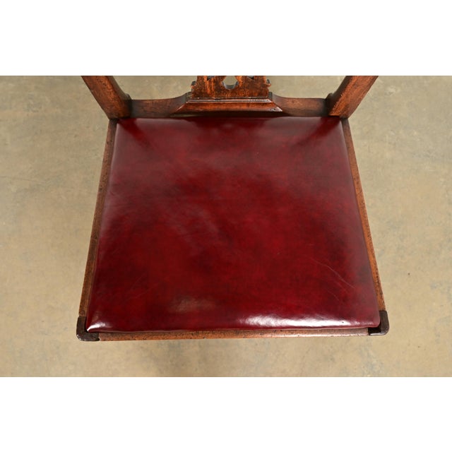 Wood 18th Century Antique Thomas Chippendale Period Carved Mahogany Side Chair or Dining Chair For Sale - Image 7 of 12