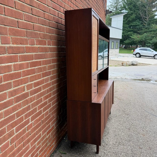 Mid 20th Century Dillingham Esprit Walnut & Cane Credenza Hutch by Merton Gershun For Sale In Cleveland - Image 6 of 12