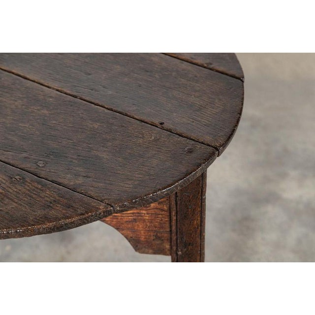 Late 18th Century 18th Century English Vernacular Oak Cricket Table, 1790 For Sale - Image 5 of 13