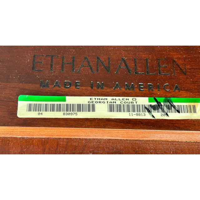 Vtg. Ethan Allen Georgian Style Pedestal End/Side/Center Table For Sale - Image 15 of 15