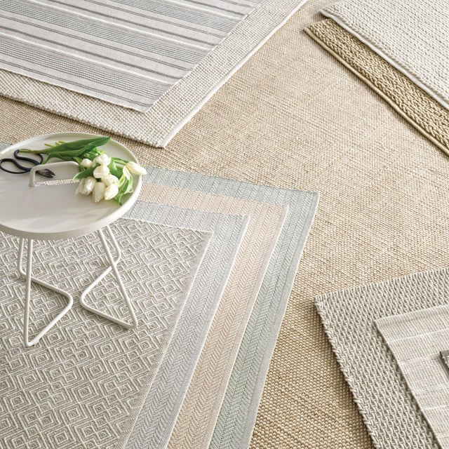Contemporary Dash & Albert by Annie Selke Herringbone Pearl Grey/White Indoor/Outdoor Rug, 6' x 9' For Sale - Image 3 of 6