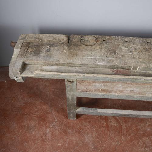 Brown Industrial Carpenter's Table with Double Vice For Sale - Image 8 of 9
