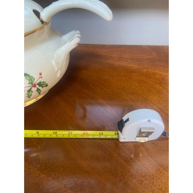 Lenox 1980s Lenox Christmas Soup Tureen For Sale - Image 4 of 5