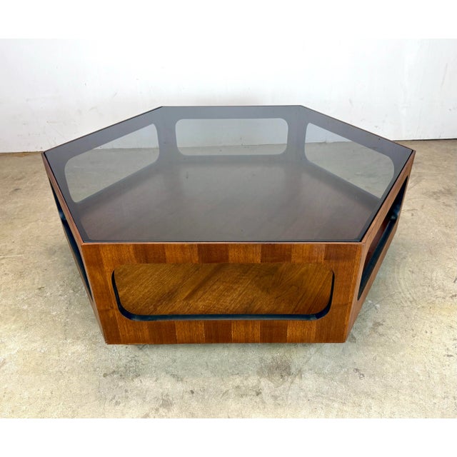 1970’s Mid Century Modern Lane Furniture Hexagonal Coffee Table, Smoked Glass Top For Sale - Image 10 of 12