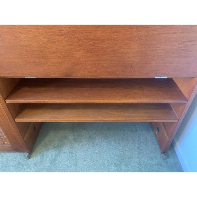 Ry Møbler Ry100 Hans J Wegner Teak Murphy Bed Wall Unit For Sale - Image 9 of 12